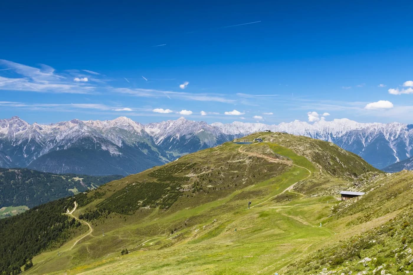 Sommer im Pitztal: Wanderung mit Talblick